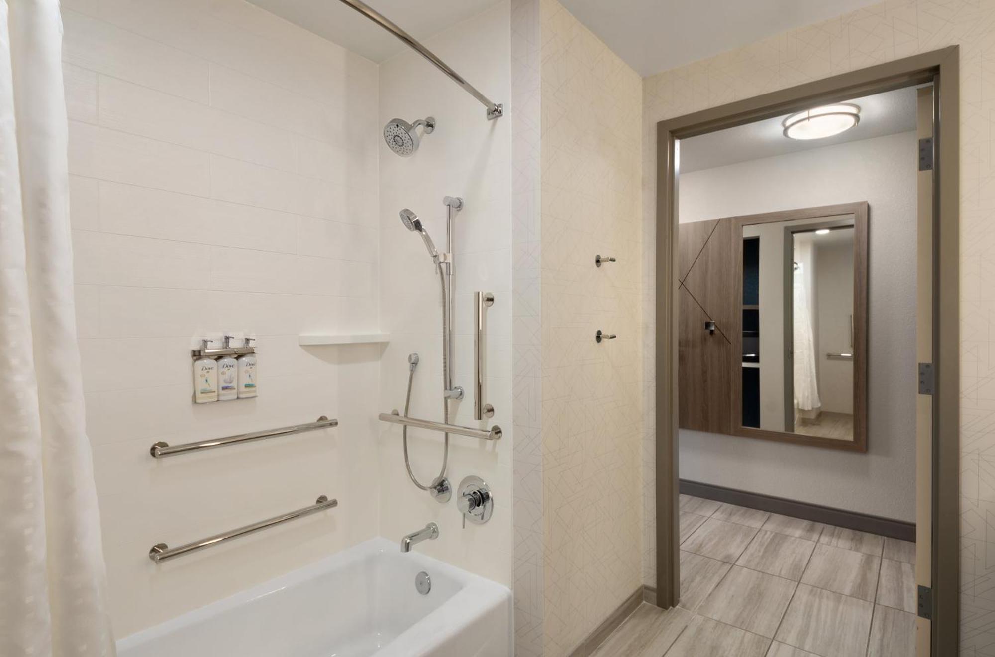 Holiday Inn Express Richmond By Ihg Kültér fotó